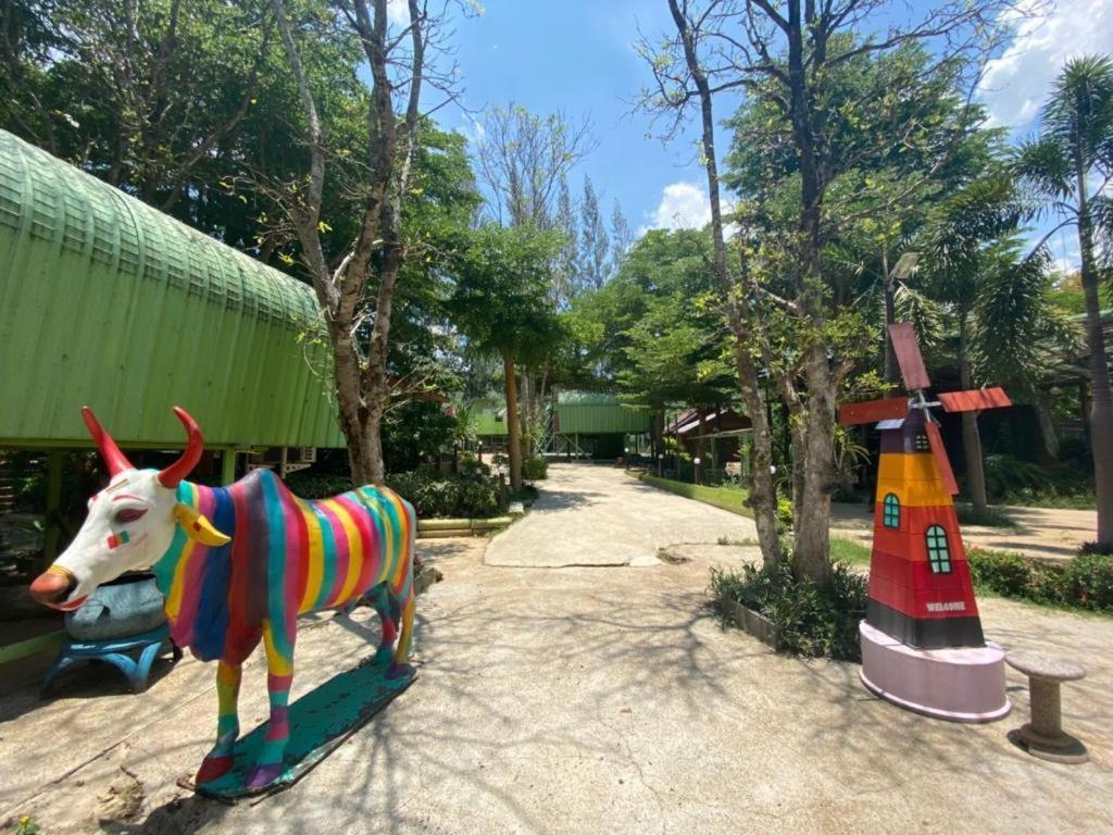 Oyo 966 Boss Khaoyai Hotel Ban Bung Toei Exterior foto