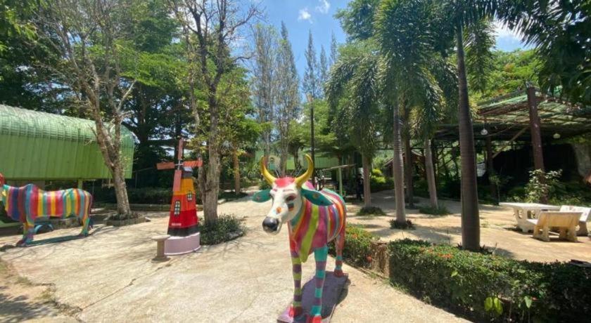 Oyo 966 Boss Khaoyai Hotel Ban Bung Toei Exterior foto